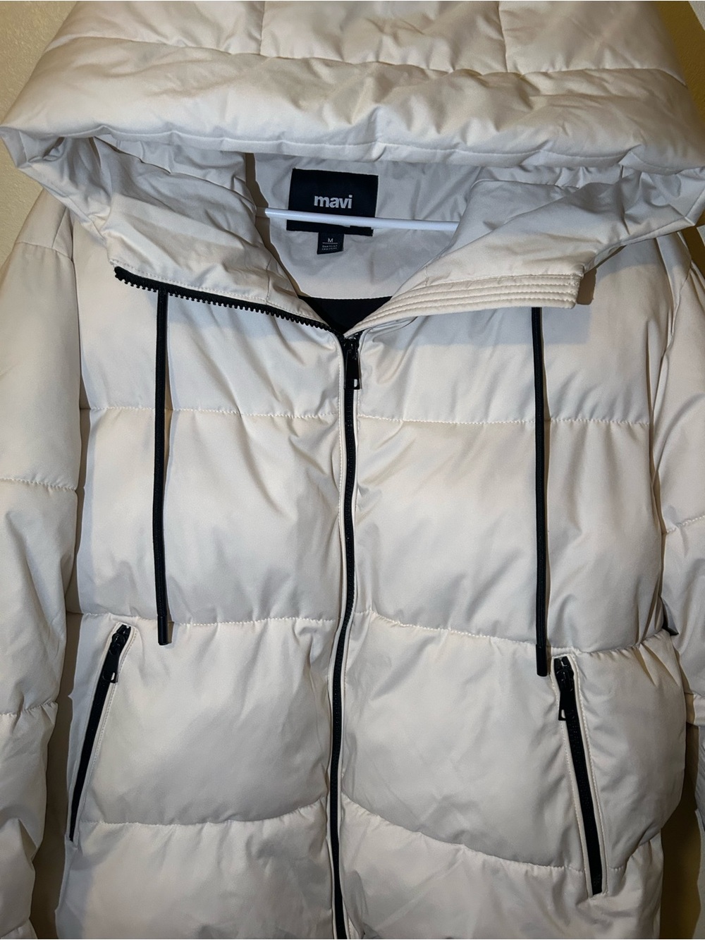 Mavi White Puffer Jacket with Black Trim